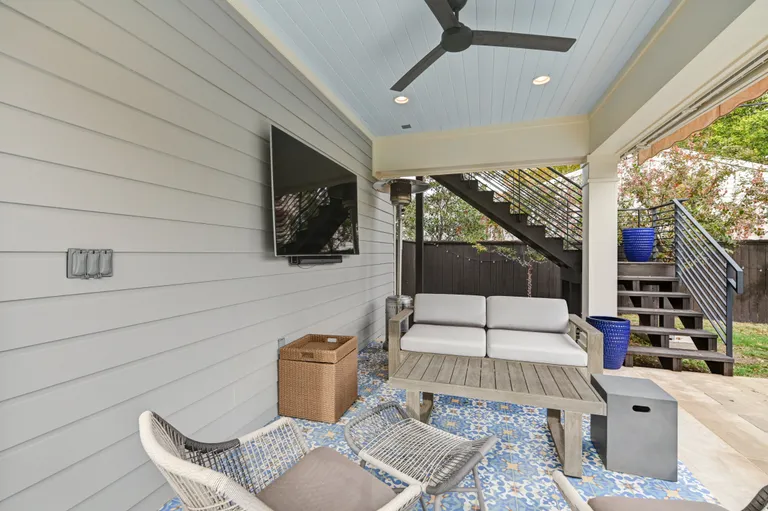 Bryker Woods Garage Apartment